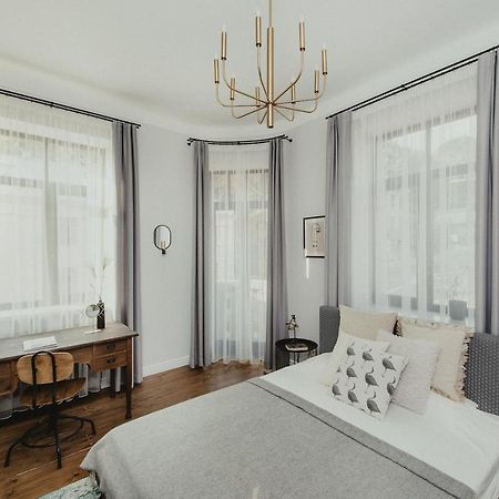 קובנה Cozy Apartment Near Zalgirio Arena By Urban Rent מראה חיצוני תמונה