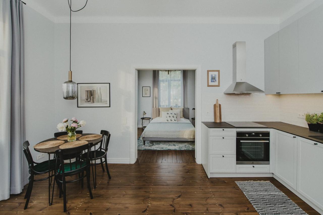 קובנה Cozy Apartment Near Zalgirio Arena By Urban Rent מראה חיצוני תמונה